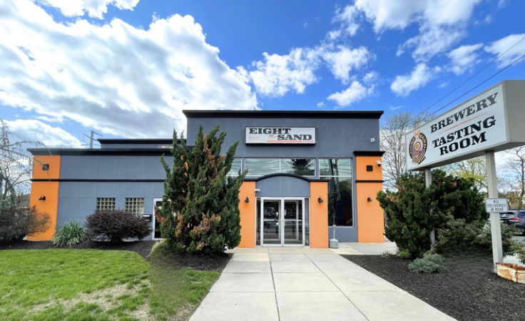 Eight & Sand Brewery